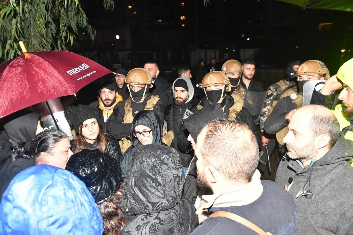 “فتنة التوقيفات”: الكنيسة تتقدم الرد الناري