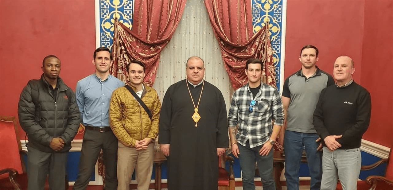 المطران ابراهيم يستقبل وفد السفارة الأميركية!