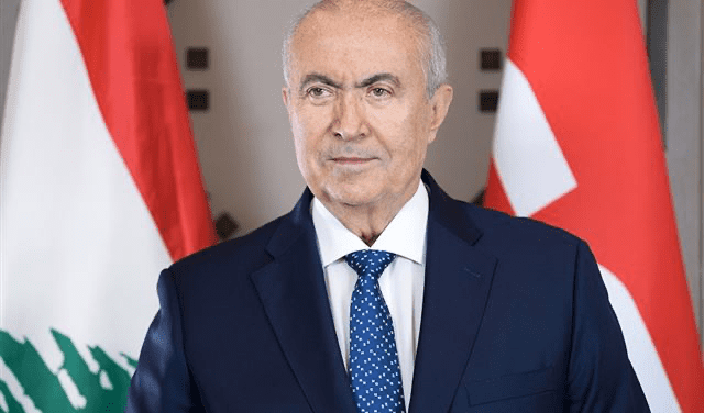 مخزومي يهرب!