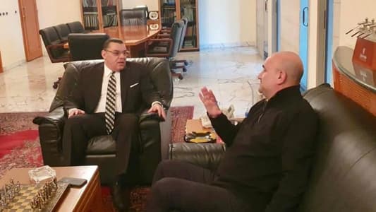 أبي رميا" يعرض المستجدات مع علوي"