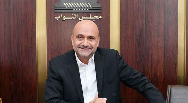 أبي رميا عن لقاء "الوطني الحر" و"القوات اللبنانية": فرض الشروط والآليات يبعد امكانية نجاح أي لقاء