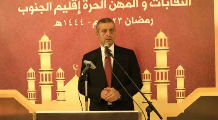 قبيسي: الساعة المعلقة على الحائط تخفي خلفها أنفاسا طائفية ومذهبية لا توصل إلى مكان