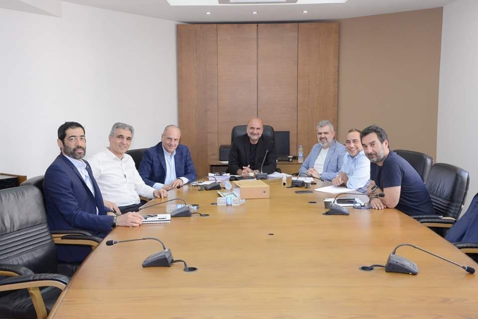 لجنة تقصي الحقائق تسلمت تقرير القزي في ملف مسبح اميل لحود.