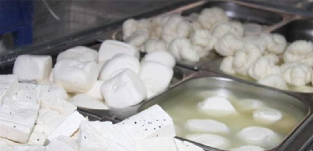 فضيحة مُدوية في منطقة لبنانية.. "براز بشري" في مياه لصناعة الأجبان