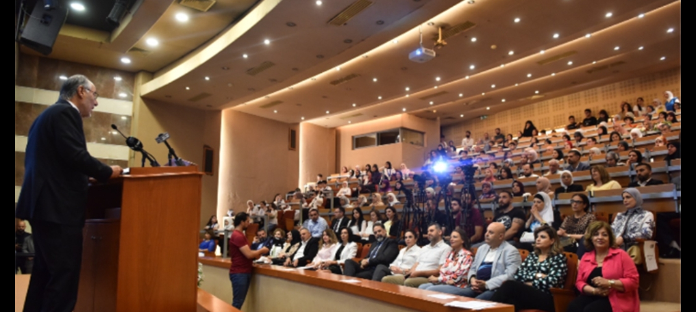 الحلبي في اختتام مبادرة "تحدي القراءة العربي":