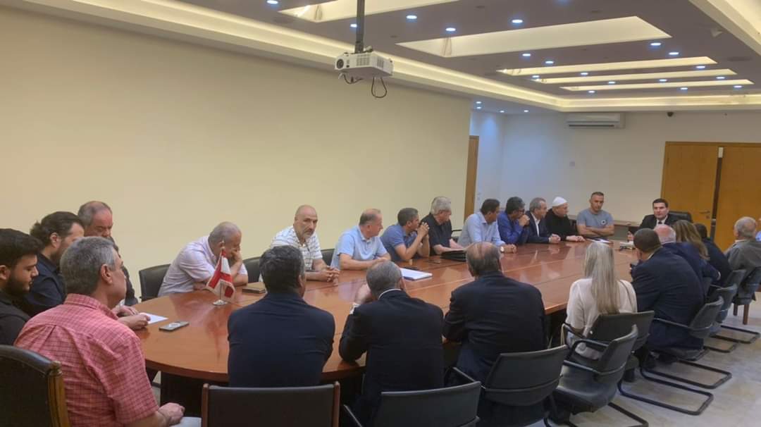 وزير_الزراعة يعلن تخفيض إستيراد الحليب المجفف إلى 50 في المئة ويطالب بتخفيض إستيراد زيت النخيل 