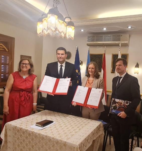 وزير الزراعة يوقّع مشروع "المساهمة في الأمن الغذائي للمجتمعات المضيفة واللاجئين التي تعيش في لبنان"