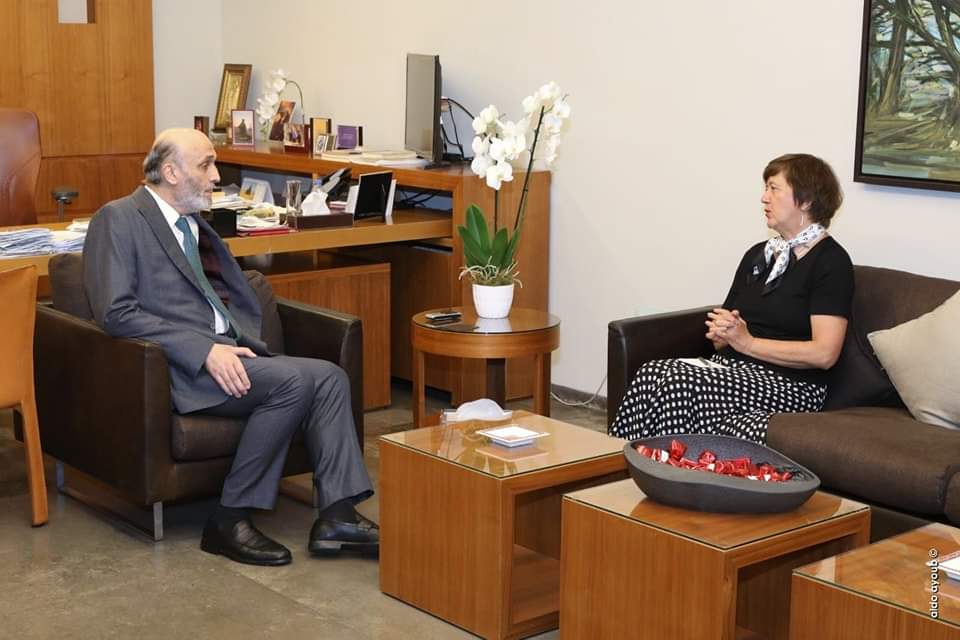 قبل تقديم تقريرها لمجلس الأمن جعجع يتباحث مع فرونتسكا بأمور الرئاسة والسلطة