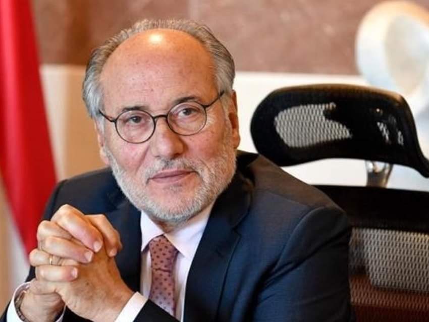 وزير التربية يعاقب 3000 أستاذ بدل الاهتمام بحاجاتهم* «التربية»