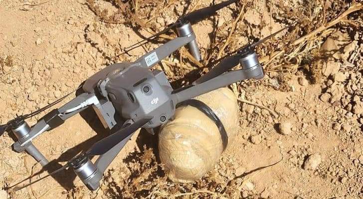 يسقط مسيرتين محملتين بالمخدرات قادمتين من الأراضي السورية