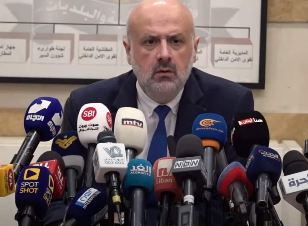 ‫النزوح_السوري‬ في ‫لبنان‬ على حافة الانفجار مولوي‬ يُطالب بالحد من عشوائيته ويشدد على عدم قانونيته ‏‪