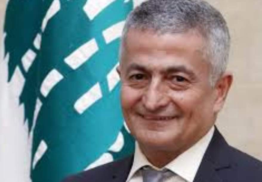 3 قرارات لوزير المالية!