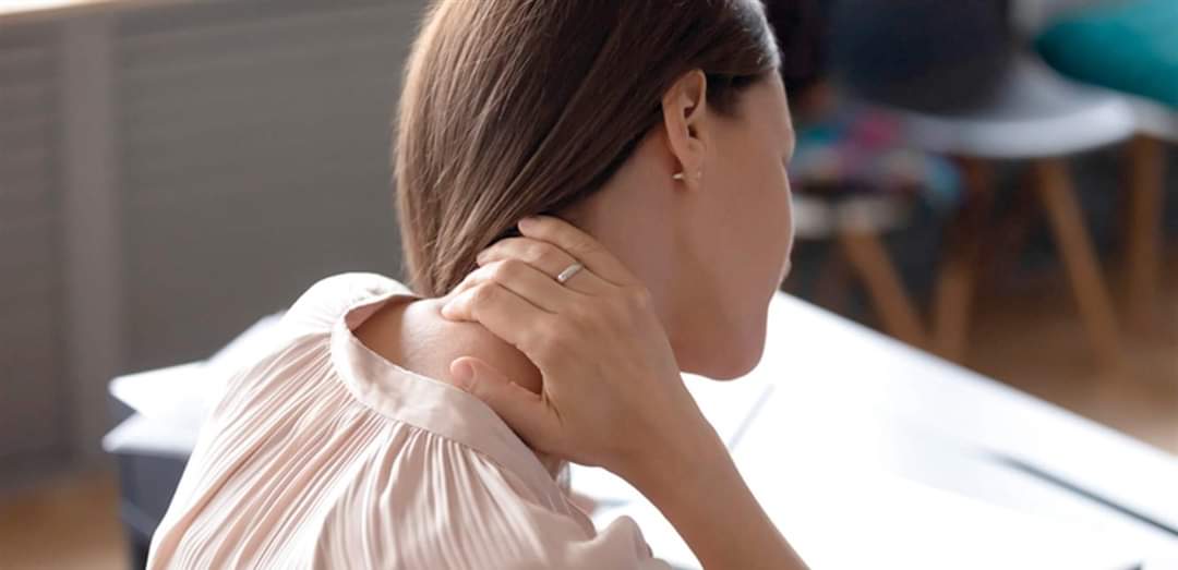 ما هي أضرار "طقطقة الرقبة"