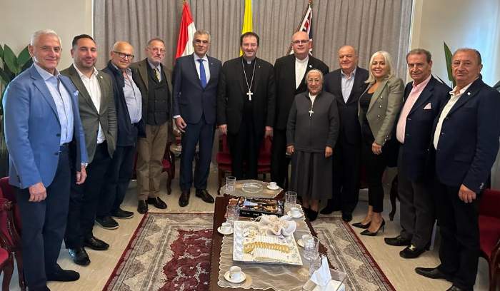 الصايغ المطران طربيه ضرورة إمساك الدولة بقرار الحرب السلم