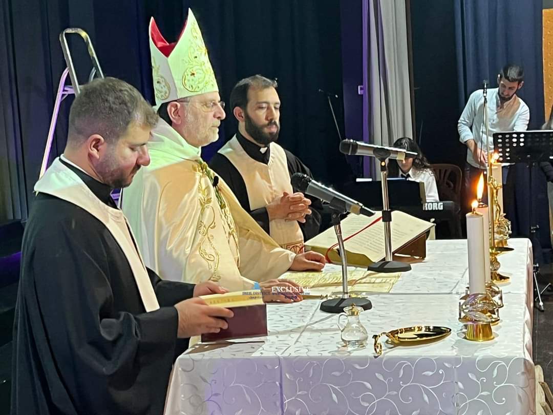 المطران عون ترأس القداس السنوي لشبيبة أبرشية جبيل المارونية