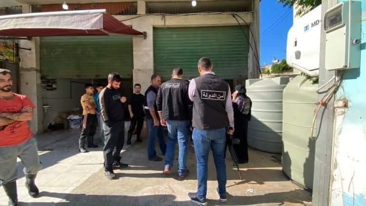 إقفال معملين للألبان والأجبان في المنية