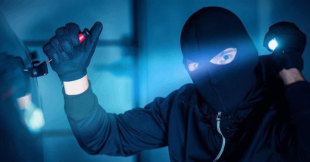 عملية سطو بقوة السلاح لاوتيل في راسمسقا