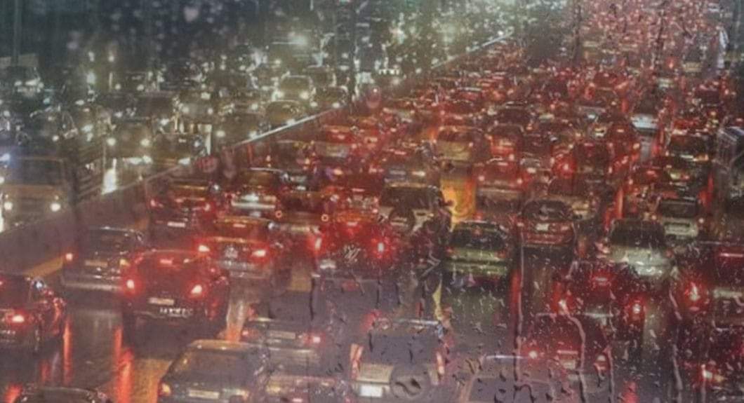 “بين الأعياد والأمطار”… إليكم حال الطرقات بمختلف المناطق