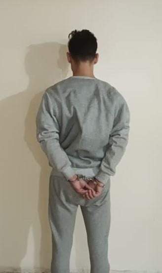 نفّذ العديد من عمليات سرقة الكابلات الكهربائية عن الشّبكة العامّة في مناطق البقاع الغربي، و شعبة_المعلومات أوقفته بكمين محكم