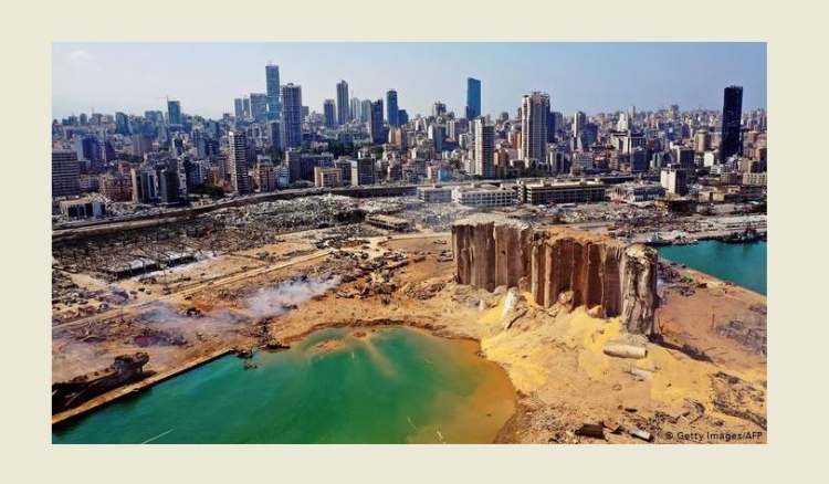 تجمع أهالي شهداء مرفأ بيروت يستنكر قرار القاضي رزق بتصحيح الإدعاء في ملف الإنفجار