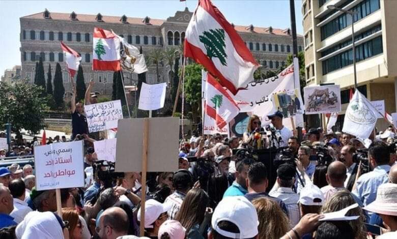 تحرك للعسكريين المتقاعدين الاربعاء