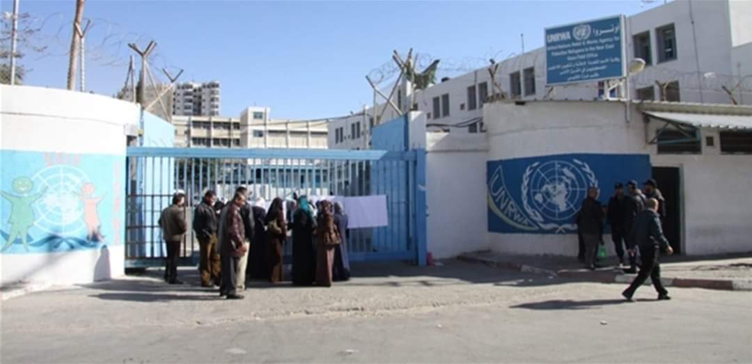 إضراب عام يوم غد في كل مدارس الأونروا