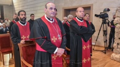 محفوظ خلال رتبة سجدة الصليب في جامعة الروح القدس: لنشر ثقافة الحوار المحبة والصلاة لكي تتوقّف الحروب ويعم ّالسلام