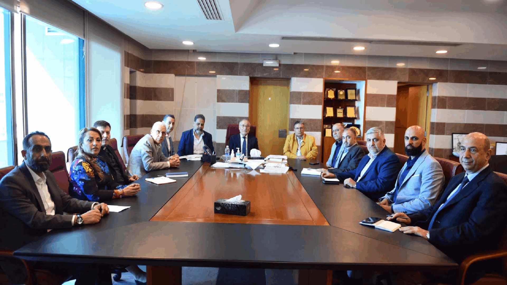 الحلبي ترأس اجتماعاً لتأمين الدعم المالي لصندوق التعويضات والتقاعد لأفراد الهيئة التعليمية في المدارس الخاصةCredits: N