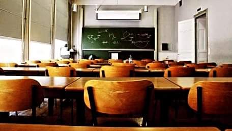 الحلبي يعلن العودة الى العام الدراسيّ: ماذا عن طلاب الجنوب