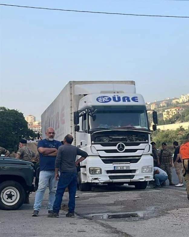 ماس كهربائي يكشف المستور في البترون