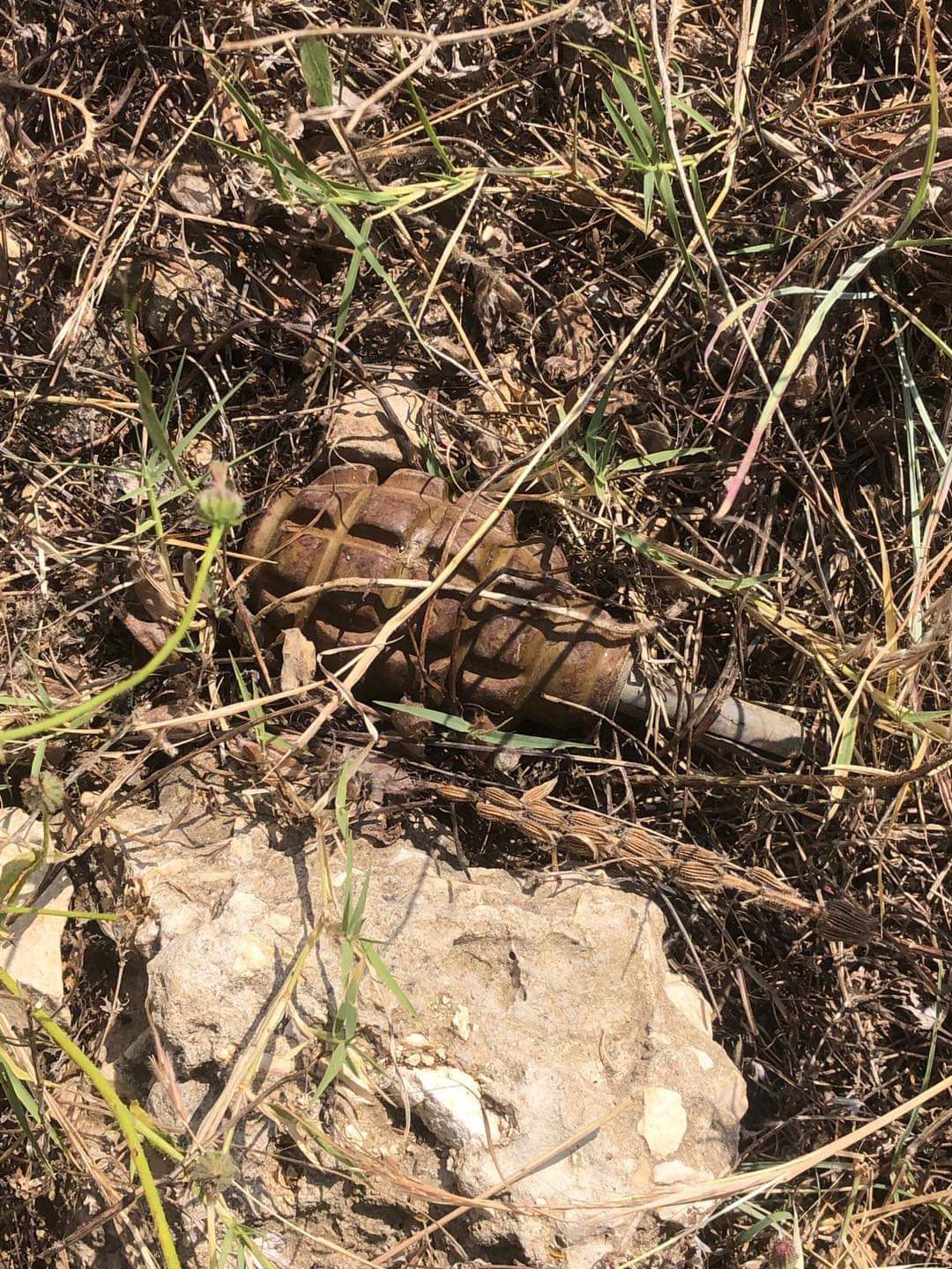 قنبلة على اوتوستراد القلمون والجيش يطوق المكان