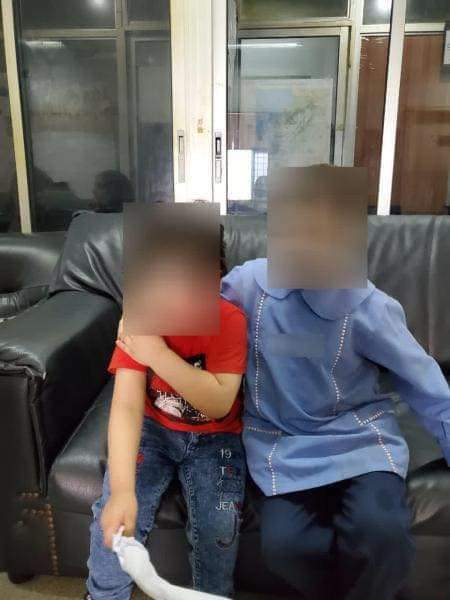 مفرزة صيدا القضائيّة توقف سيّدة أقدمت على تعـ.ـنيف وإيـ.ـذاء ولديها القاصِرَيْن.