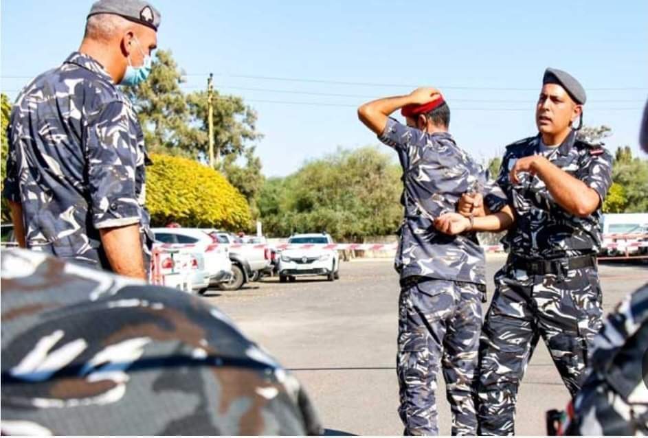 توقيف شخصين بجرم مخالفة قانون الصيد البري وبيع طيور مهاجرة محظّر بيعها دوليا التي تم ضبطها وتسليمها الى الجمعيات المختصة