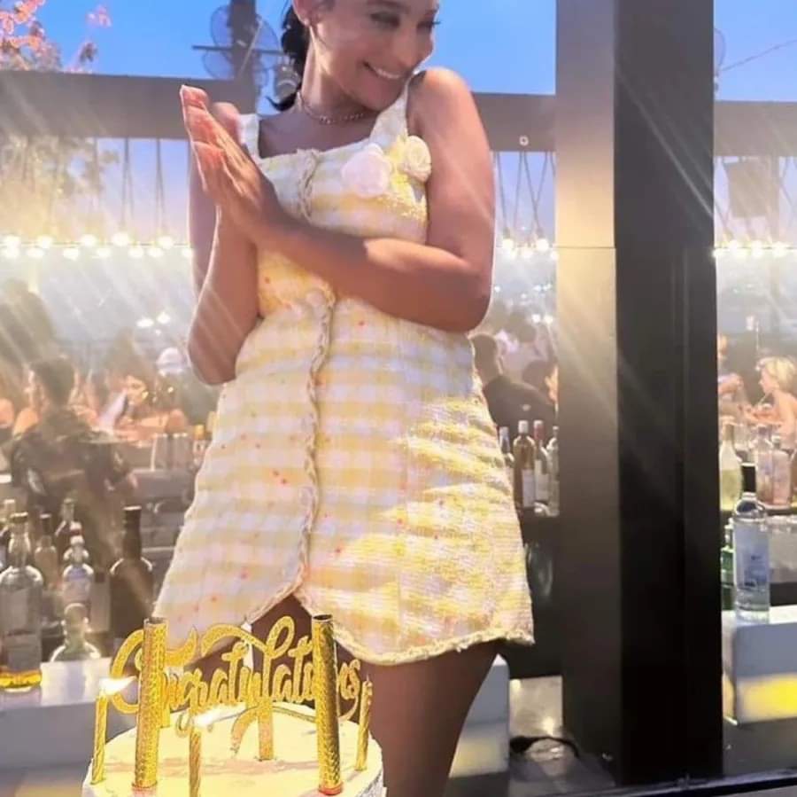 إعلامية “الجديد” تحتفل بـ ”طلاقها”: “خلعت”