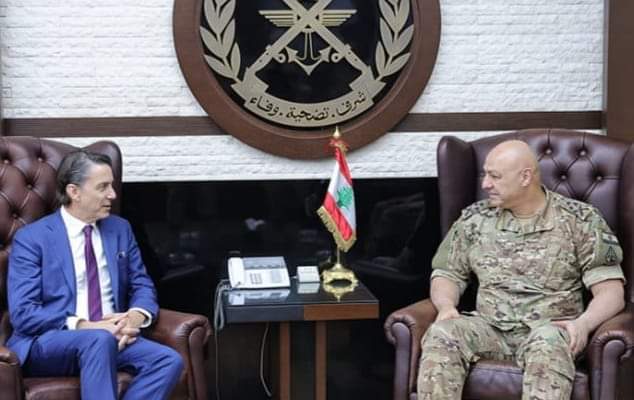 استقبالات قائد الجيش