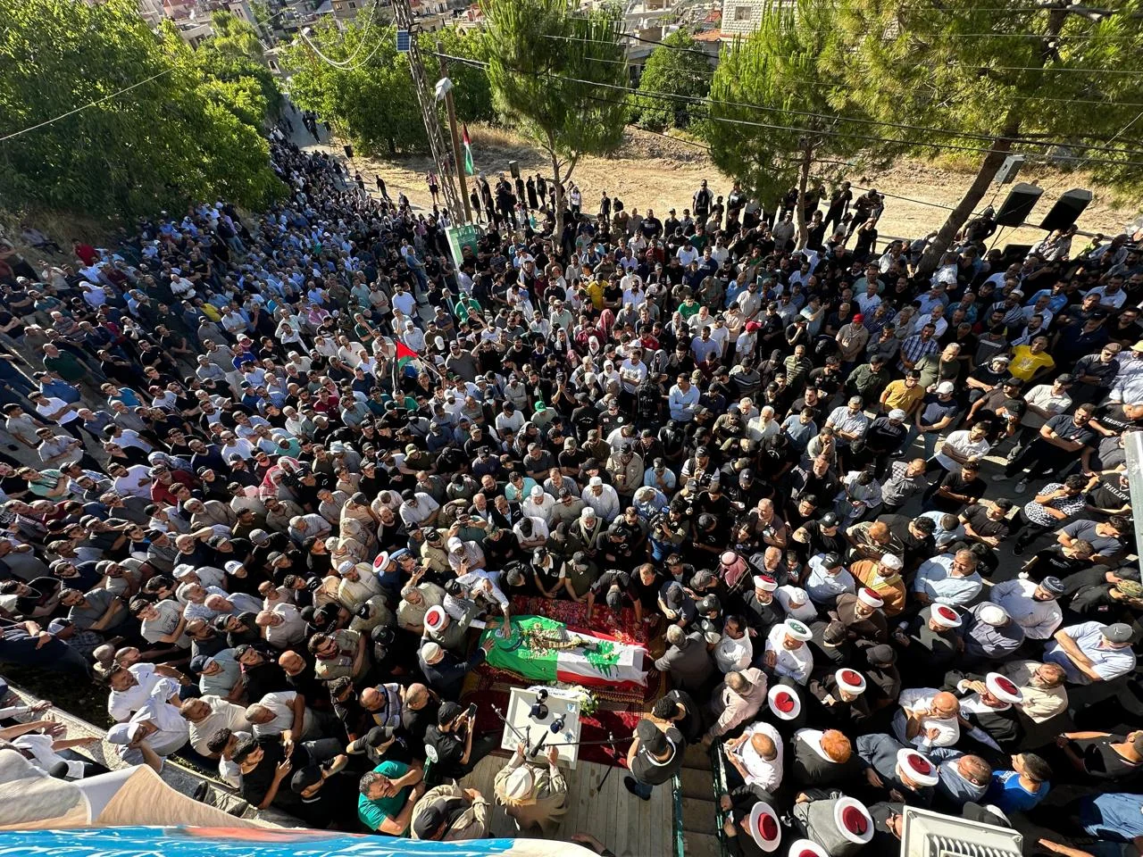 لالا البقاعية تودّع شهيدها.. والمفتي الغزاوي: لن يبقى للعدوّ من يرشّ عليه الورد