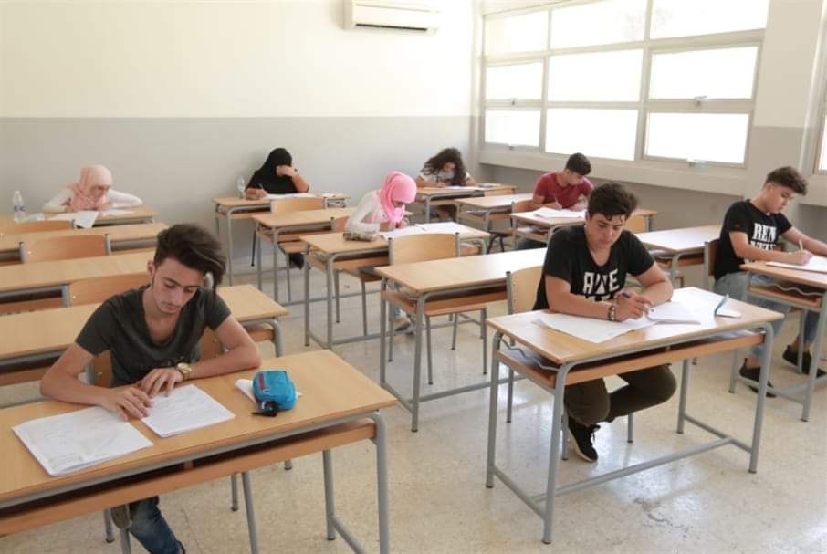 لجنة المتعاقدين: البعض رفض المراقبة في الامتحانات