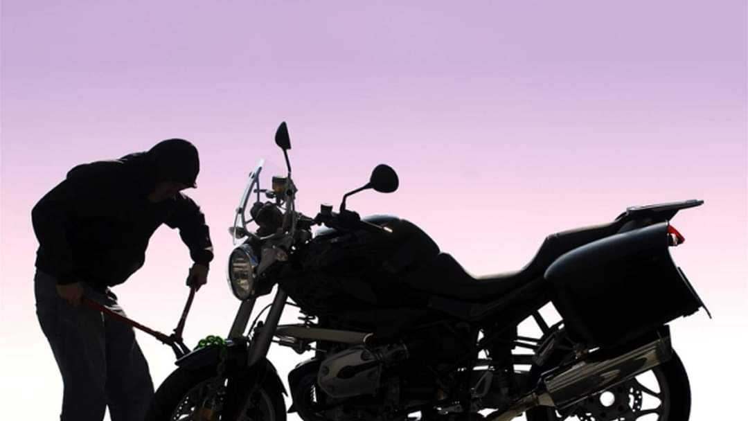 من بينها أطفال.. قوى الأمن تكشف هوية عصابة سرقة الدراجات في بيروت