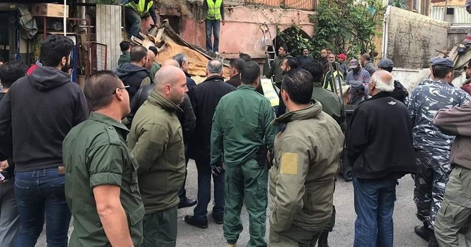 في بلدية لبنانية .. عقوبة بسبب الذقن