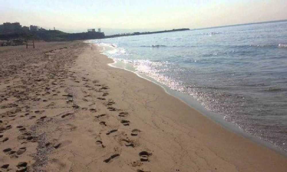 البحر هائج… احذروا  السباحة