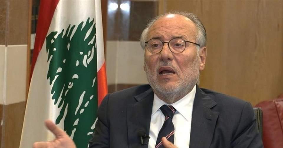 ماذا أعلن وزير التربية عن الدورة الإستثنائية للإمتحانات الرسمية؟