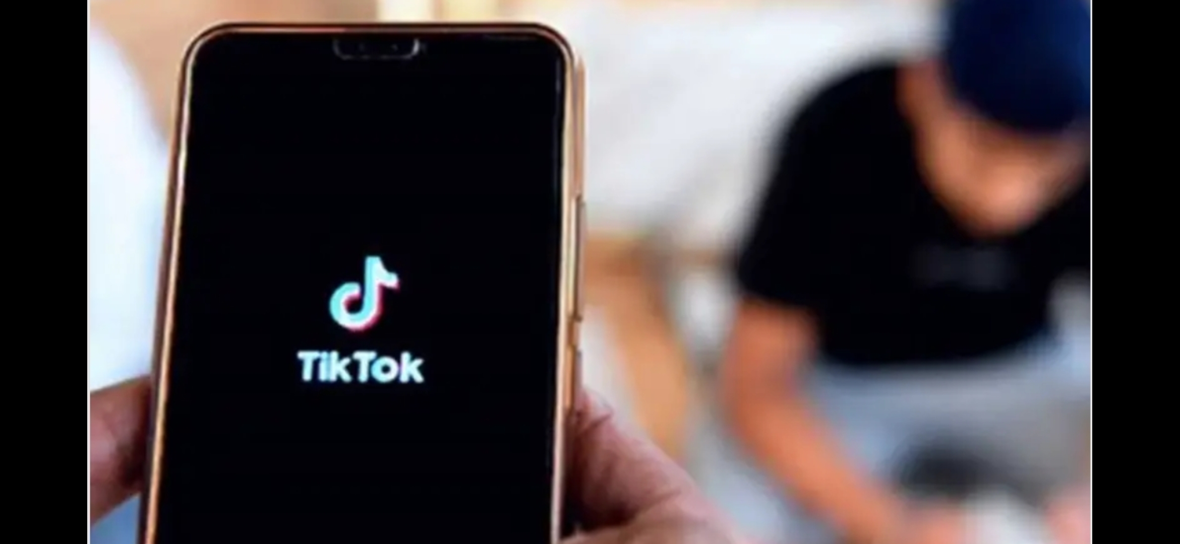 عصابة التيك توك الى الواجهة مجددا…هذا جديدها!