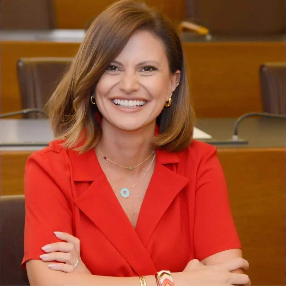 البستاني: روحوا عالقضاء وطلعوا براءة