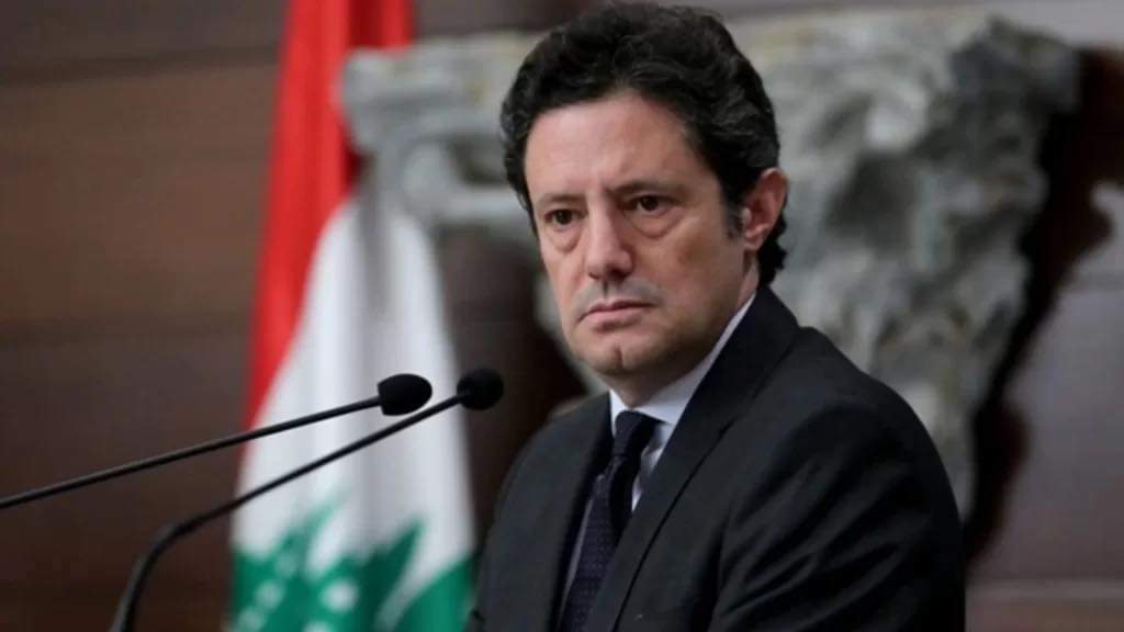 الوضع يخرج عن السيطرة ووزير الإعلام في الواجهة