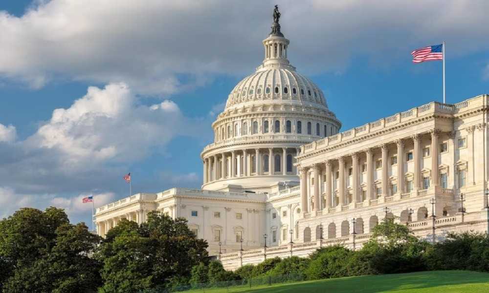 واشنطن تطلب من مواطنيها مغادرة لبنان فوراً 2024