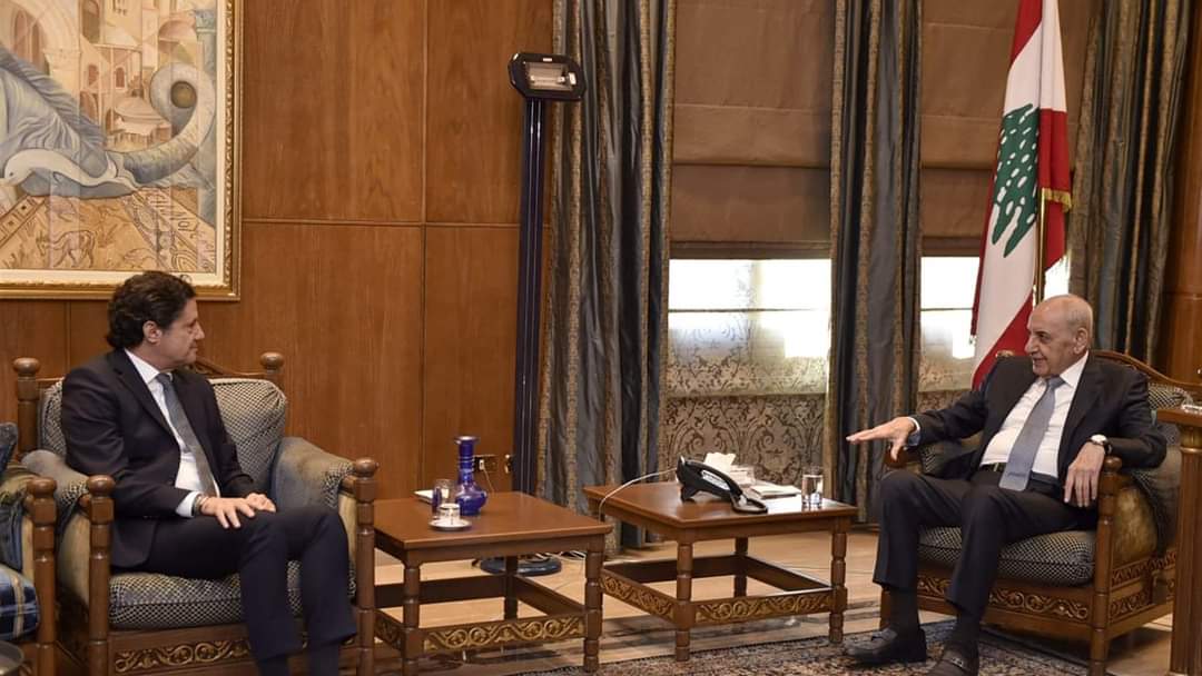 مكاري التقى بري: متمسكون كحكومة لبنانية بالمبادره الفرنسية الاميركية