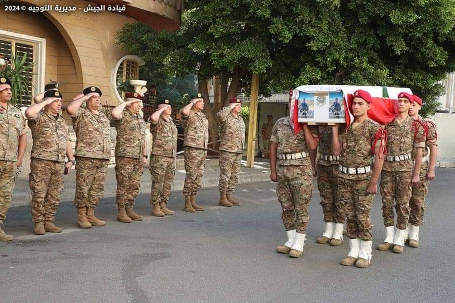 من وداع الــــ.ــــشهــــ.  ــــيد المقدم فرحات في رشعين الزغرتاوية