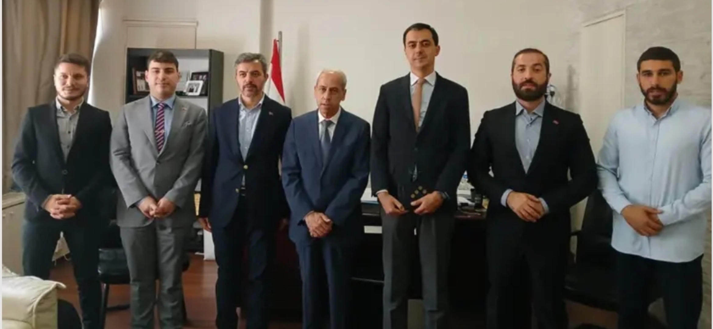 اللواء خير بحث مع وفد تركي في التحضيرات لاستقبال سفينة المساعدات