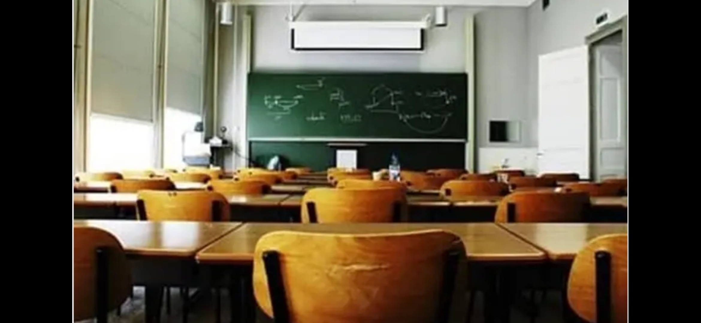 اوضاع المدارس بعد مغادرة النازحين… وقرار جديد عن الحلبي بشأن التعليم وعطلة العيد