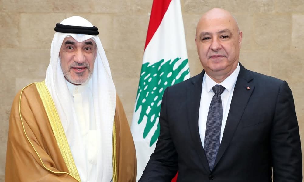 عون يؤكد: علاقات لبنان والكويت راسخة!